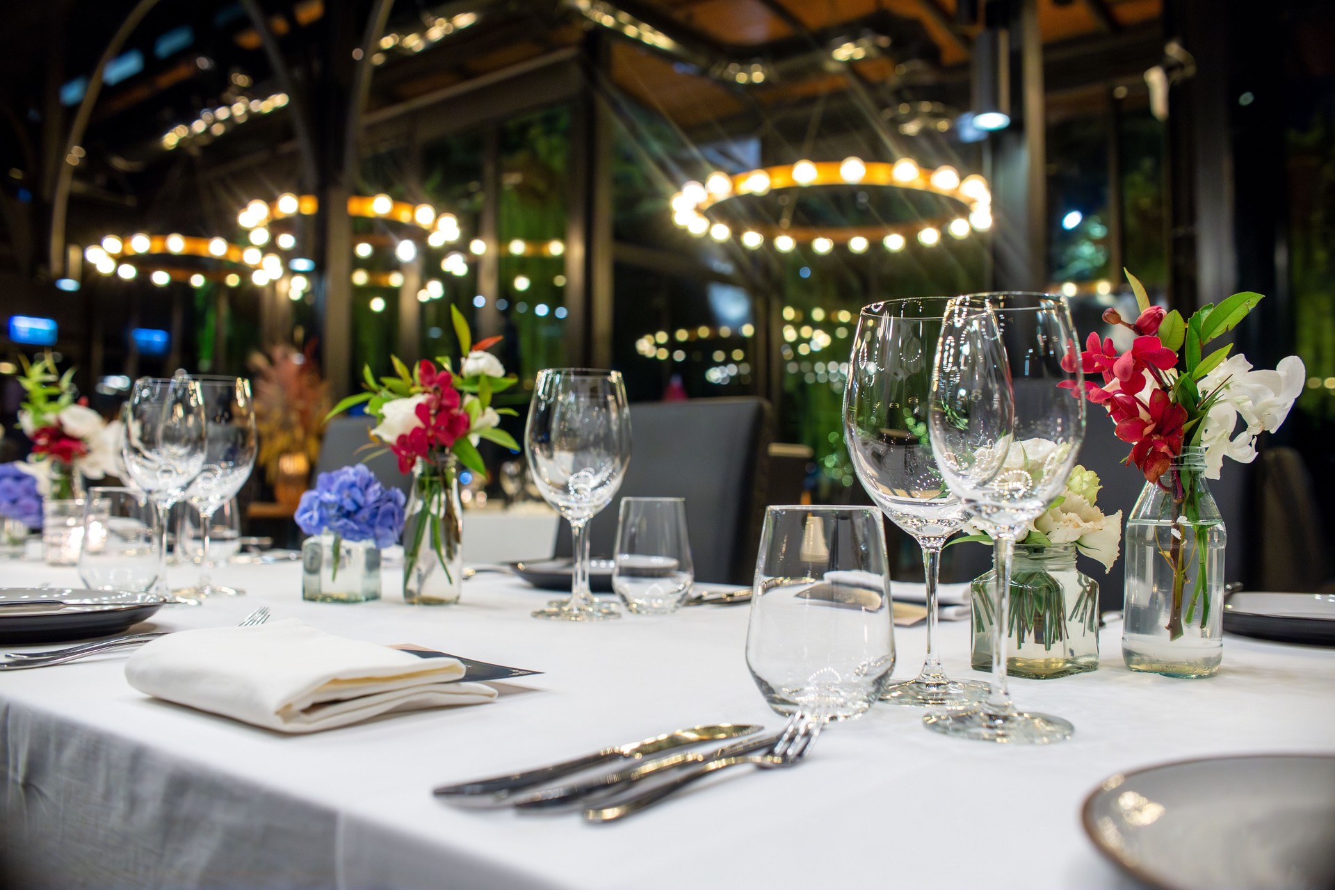 Luxurious Dinner Table Setup in Elegant Venue